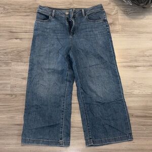 Chico’s wide leg crop Classic Blue Women's Jeans